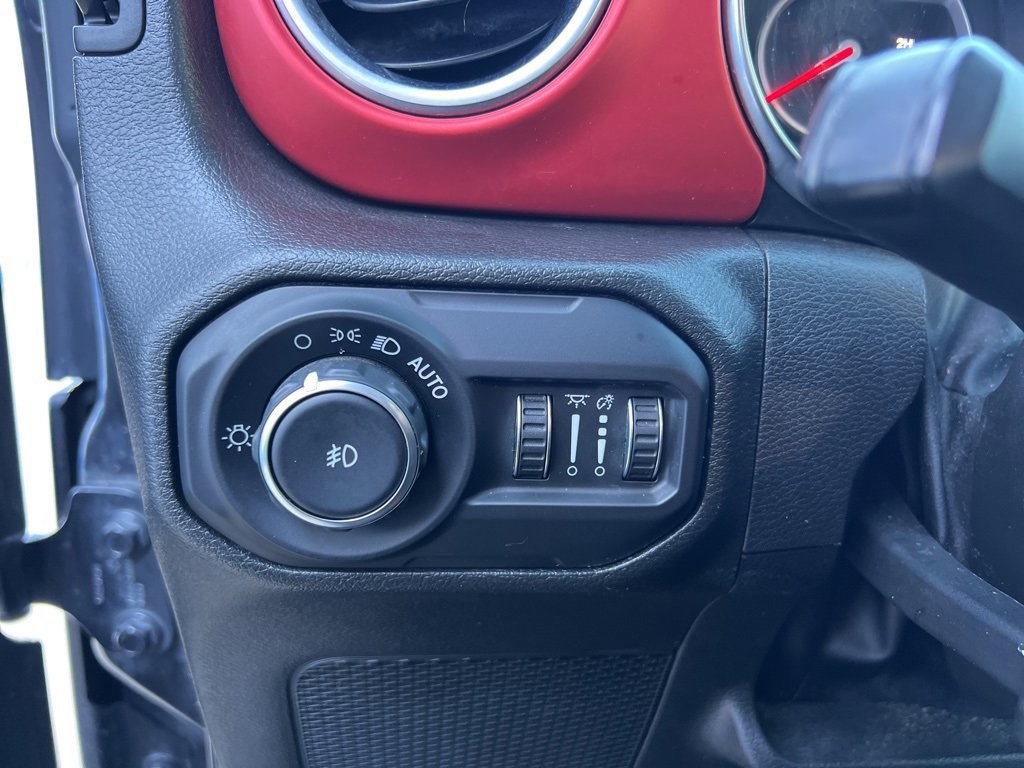Used 2021 Jeep Wrangler Unlimited Rubicon image 27