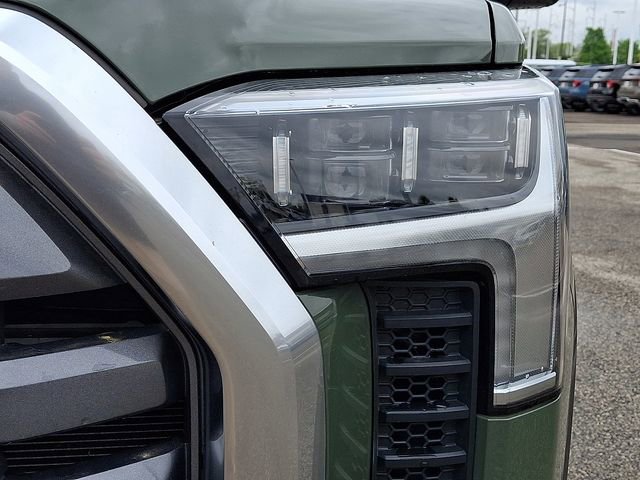 Used 2022 Toyota Tundra Limited AWD/4WD image 9