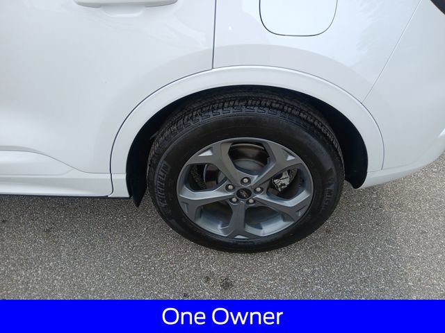 Certified 2023 Ford Escape ST-Line w/ Tech Pack #1 AWD/4WD image 5