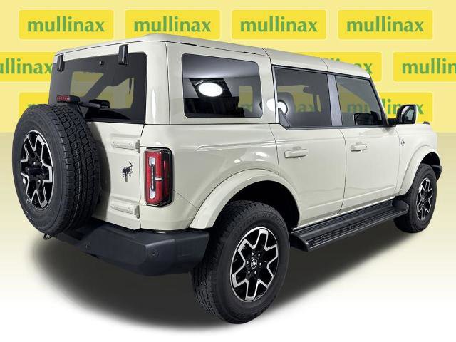 Certified 2025 Ford Bronco Outer Banks AWD/4WD image 3