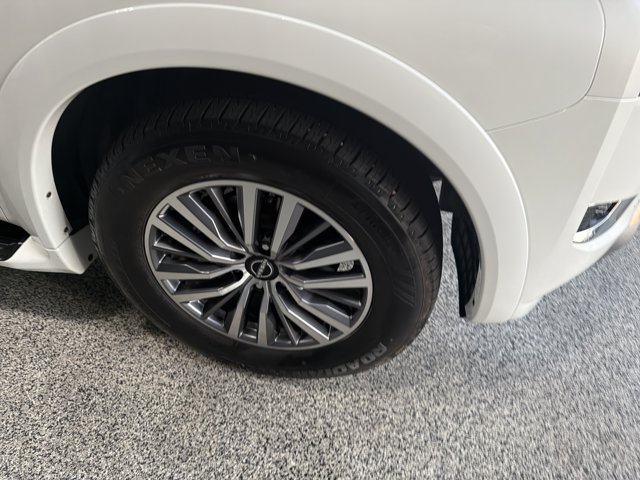 Used 2022 Nissan Armada SL w/ Captain's Chairs Package RWD image 4