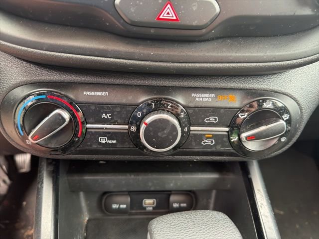 Used 2020 Kia Soul LX FWD image 8