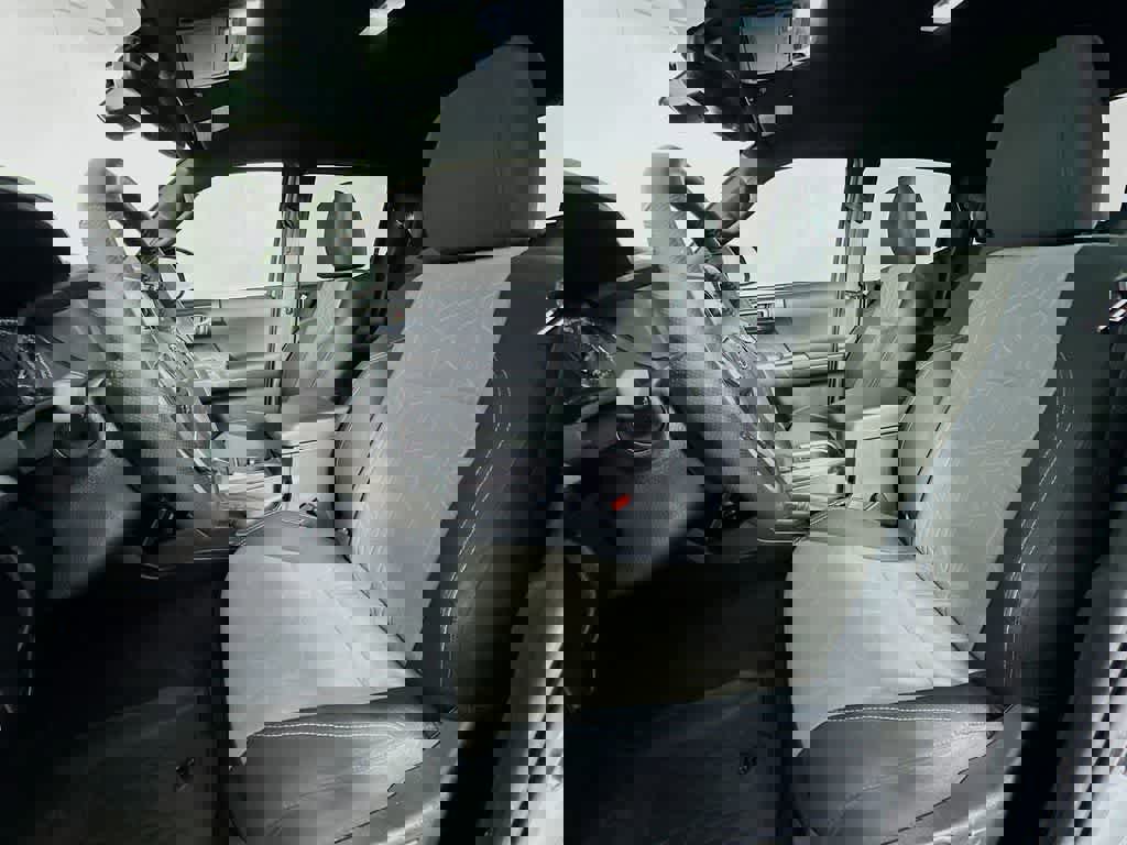 Used 2021 Toyota Tacoma TRD Sport image 15