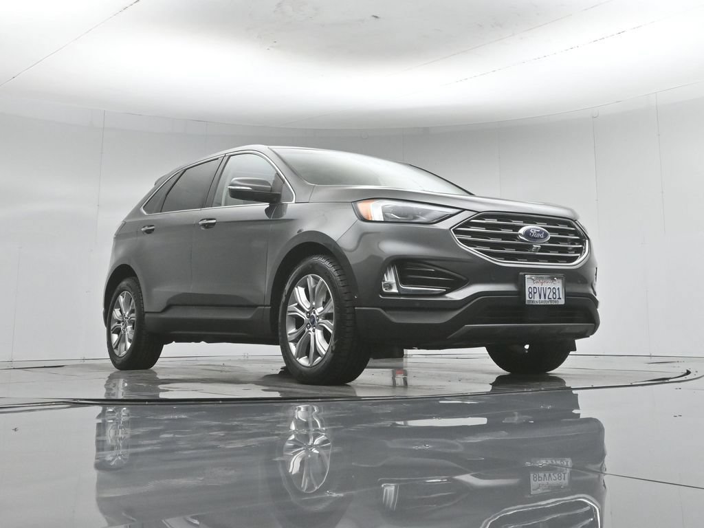 Certified 2020 Ford Edge Titanium w/ Equipment Group 301A AWD/4WD image 49