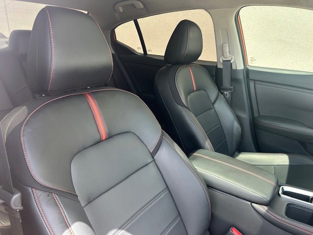 Used 2025 Nissan Sentra SR w/ SR Premium Package FWD image 9