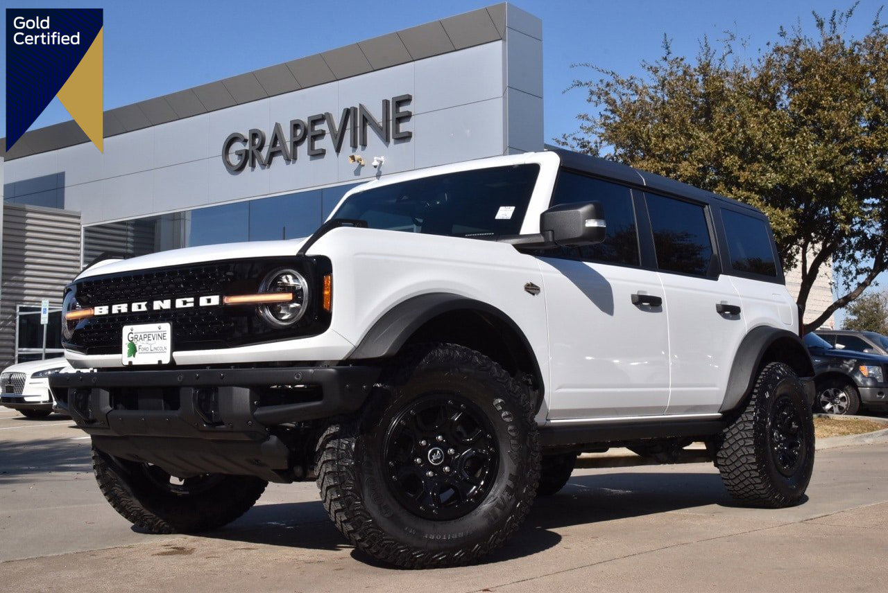 Certified 2023 Ford Bronco Wildtrak image 1