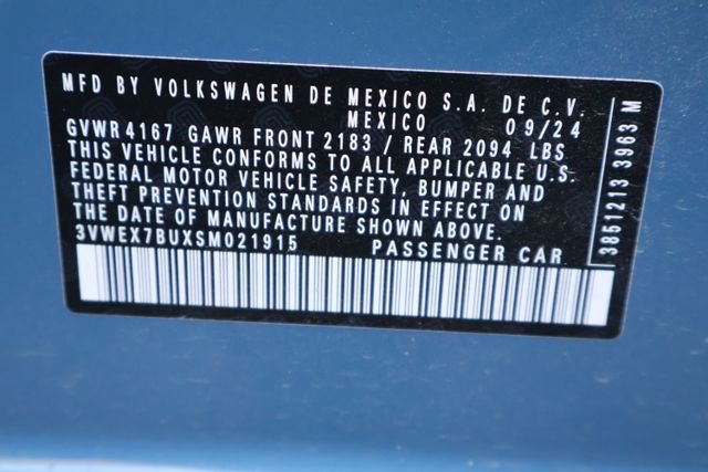 Used 2025 Volkswagen Jetta SE image 35