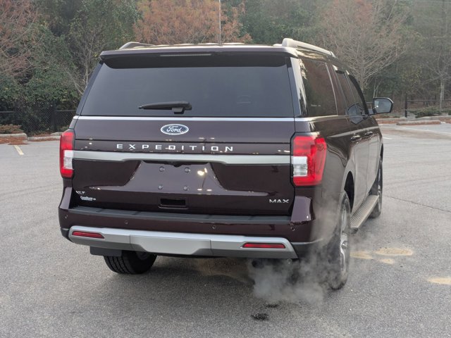 Certified 2024 Ford Expedition Max XLT image 4