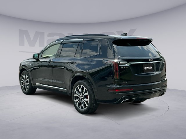 Used 2023 Cadillac XT6 Sport w/ Platinum Package AWD/4WD image 3