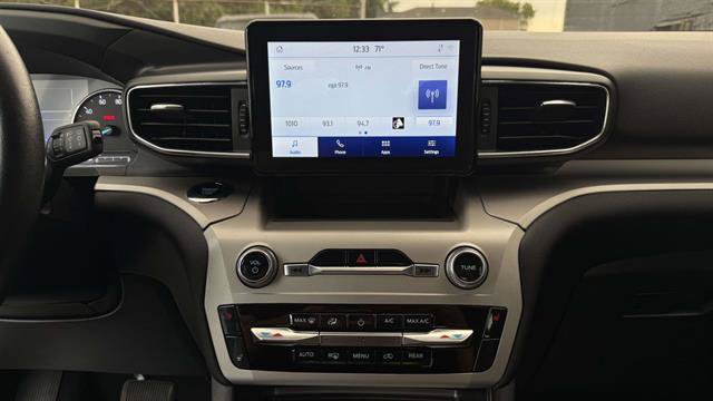 Certified 2023 Ford Explorer XLT w/ Equipment Group 202A AWD/4WD image 21