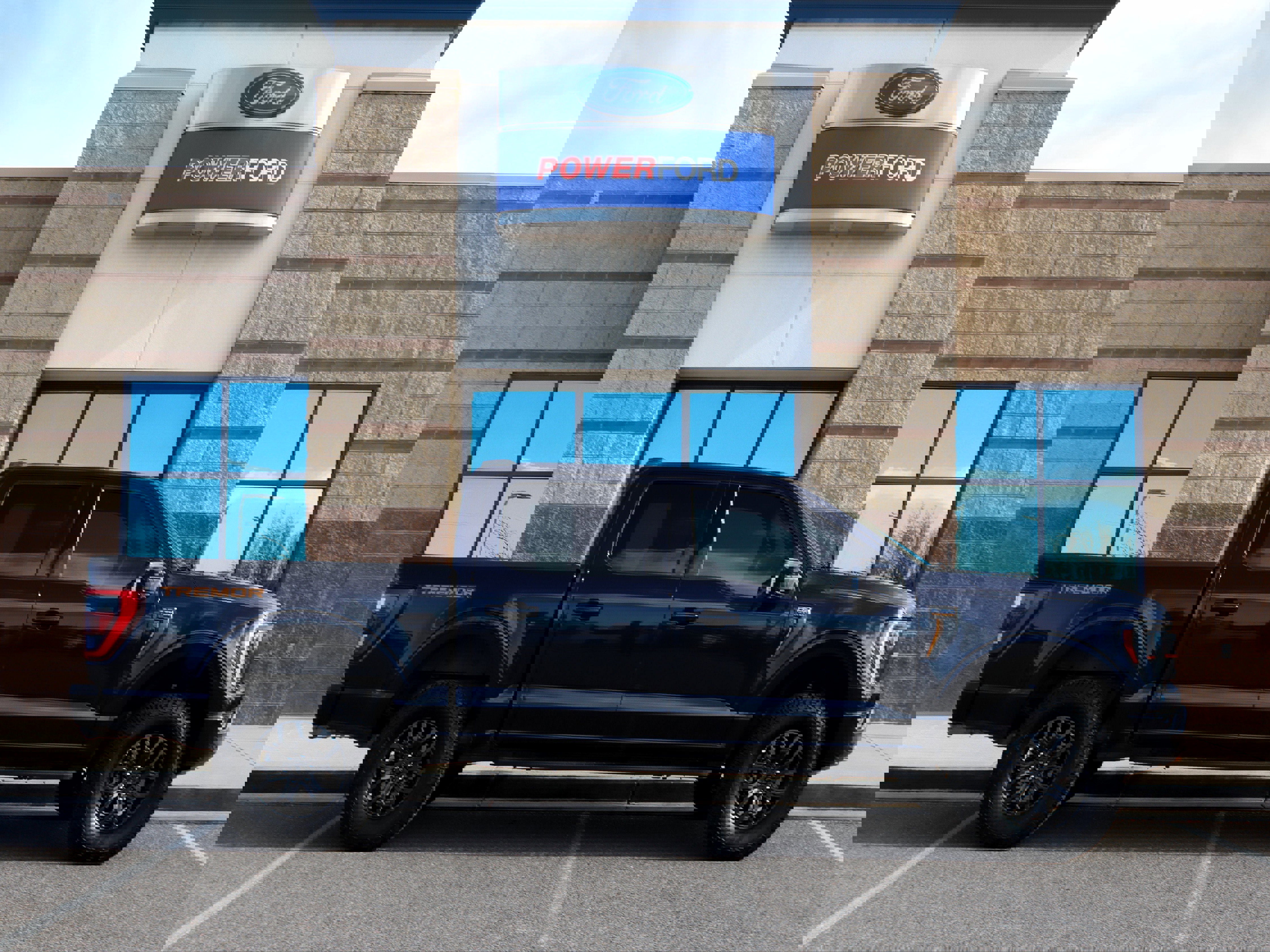 Certified 2023 Ford F150 Tremor w/ Equipment Group 402A High image 5