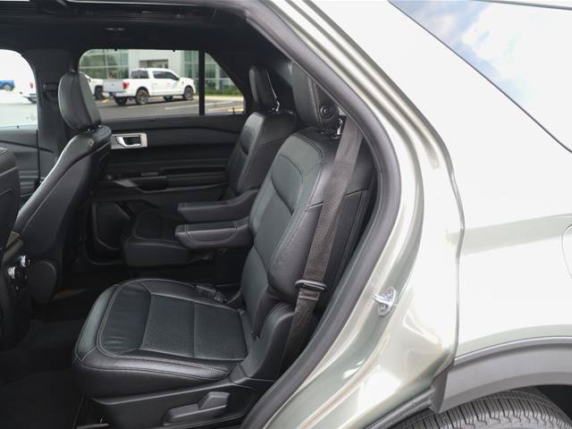 Certified 2020 Ford Explorer Limited w/ Class III Trailer Tow Package AWD/4WD image 30
