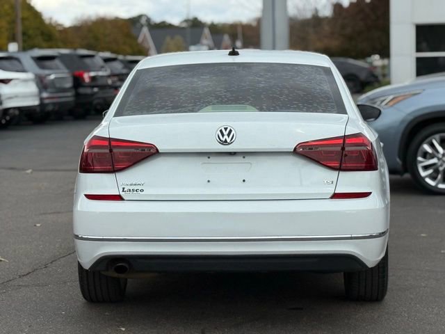Used 2019 Volkswagen Passat 2.0T Wolfsburg w/ Wheels & Sunroof Package image 7
