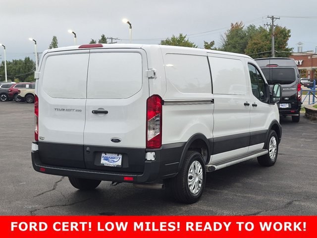 Certified 2025 Ford Transit 250 Low Roof w/ Exterior Upgrade Package RWD image 5