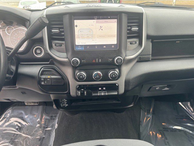 Used 2024 RAM 3500 Big Horn image 18