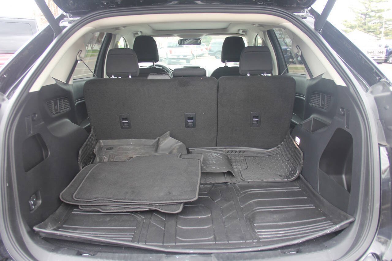 Certified 2024 Ford Edge SEL w/ Convenience Package AWD/4WD image 10