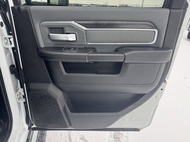 Used 2023 RAM 2500 Big Horn w/ Level 1 Equipment Group image 31