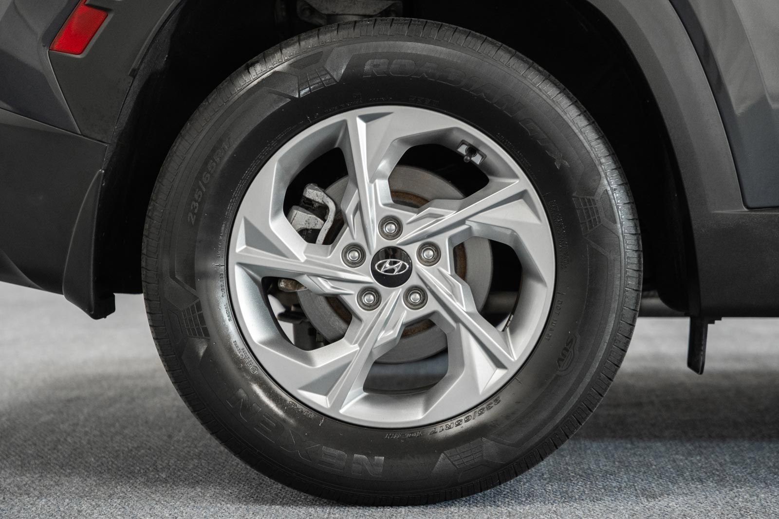 Used 2022 Hyundai Tucson SEL w/ Cargo Package image 15