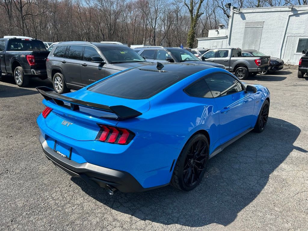 Certified 2024 Ford Mustang GT RWD image 3