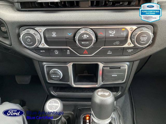 Used 2024 Jeep Wrangler Unlimited Sport AWD/4WD image 12
