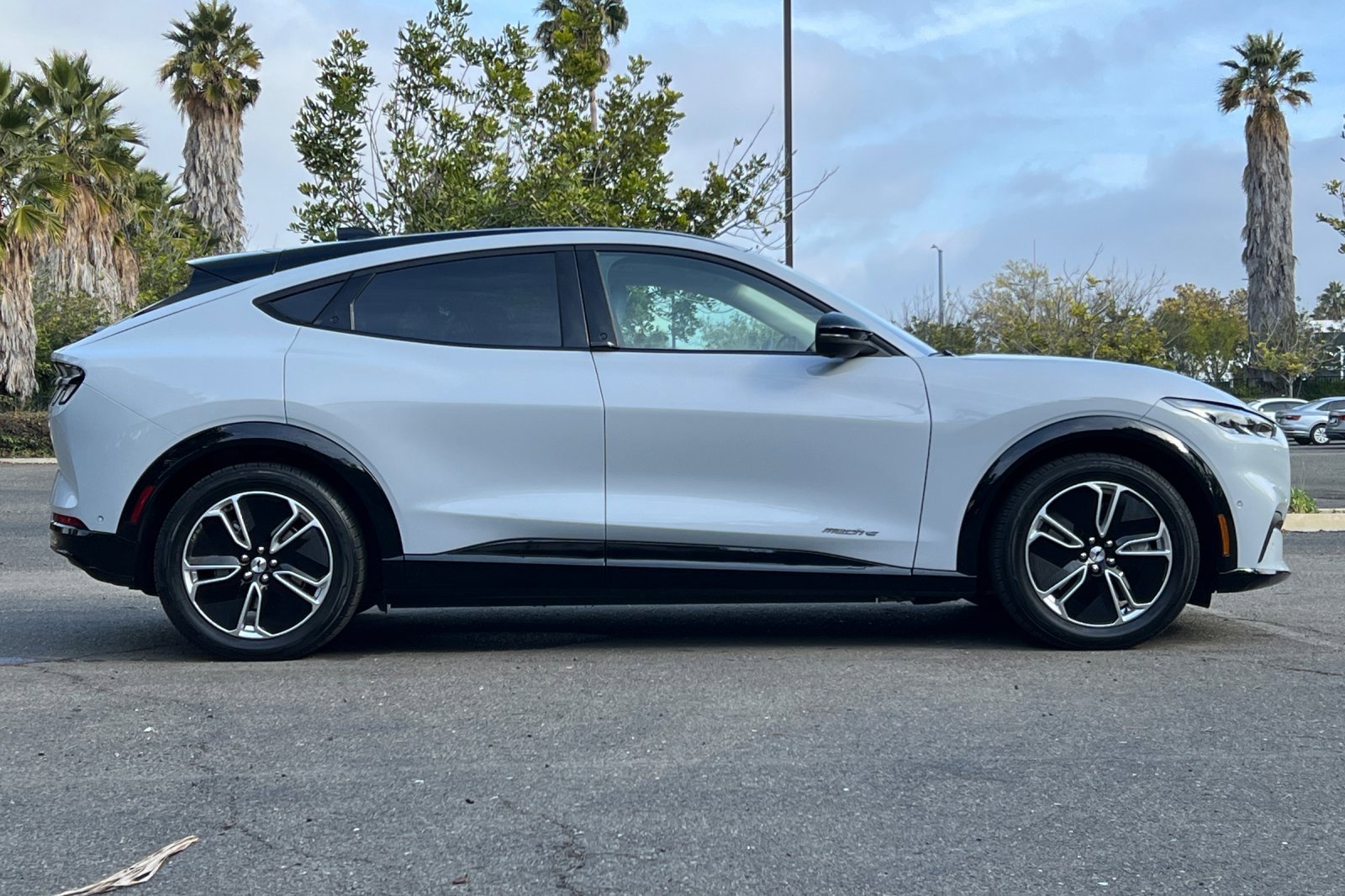 Certified 2023 Ford Mustang Mach-E Premium image 2