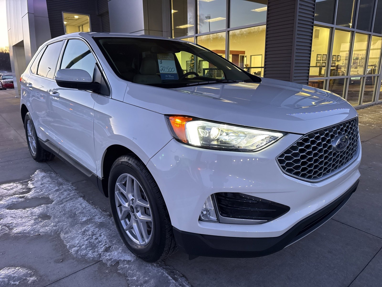 Certified 2024 Ford Edge SEL w/ Convenience Package image 8