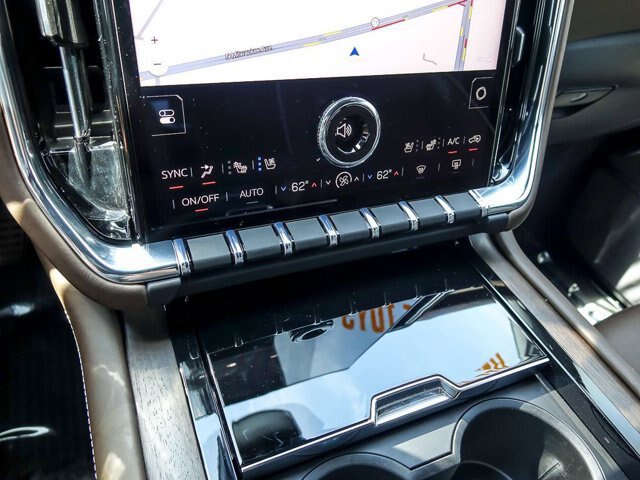 Used 2026 GMC Yukon Denali Ultimate AWD/4WD image 28