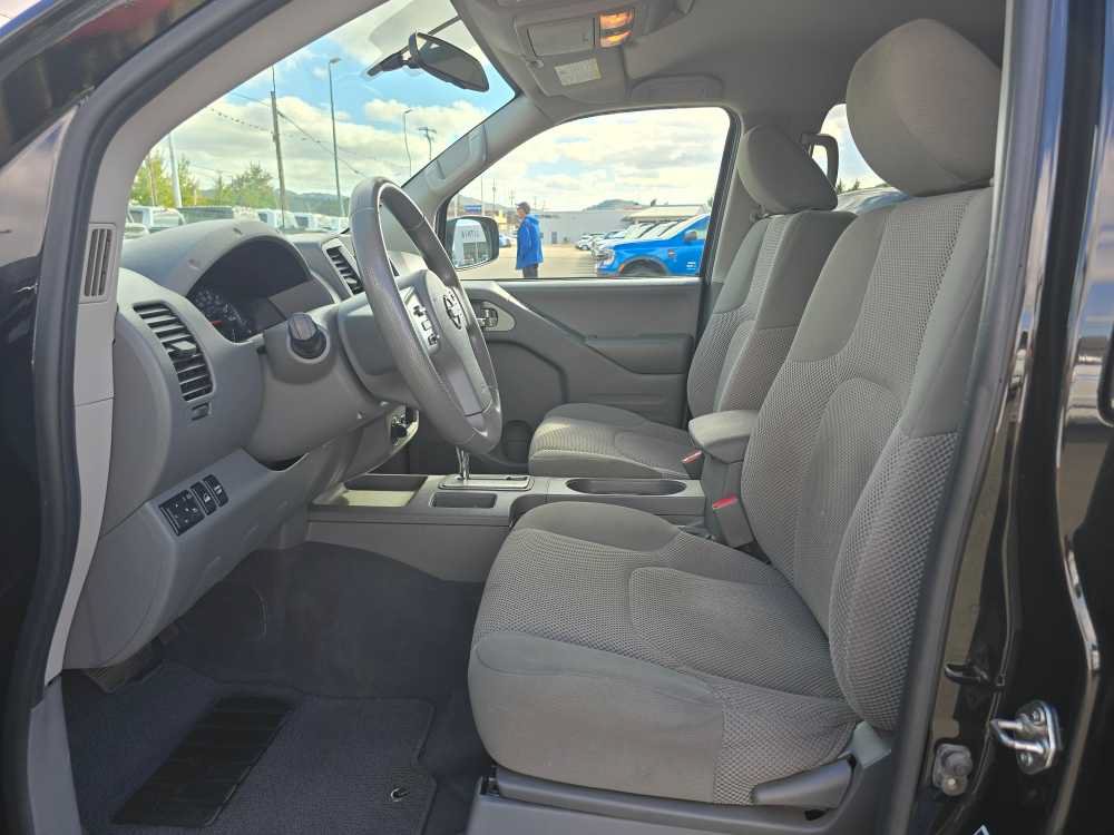 Used 2019 Nissan Frontier SV AWD/4WD image 9