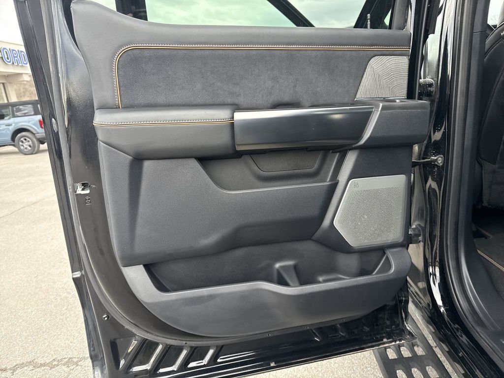 Certified 2024 Ford F350 Platinum w/ Tremor Off-Road Package image 26