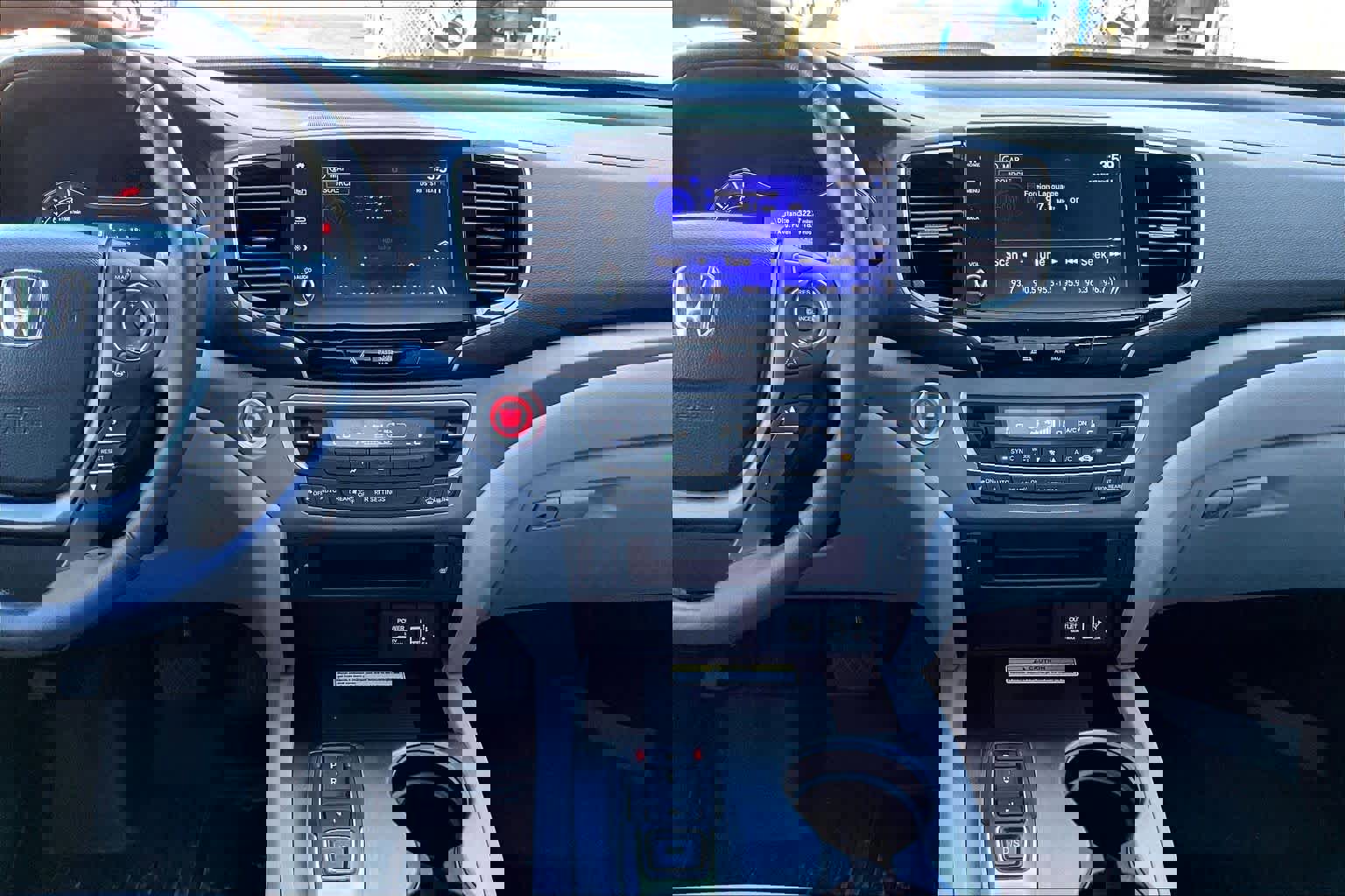 Used 2023 Honda Ridgeline RTL-E image 11