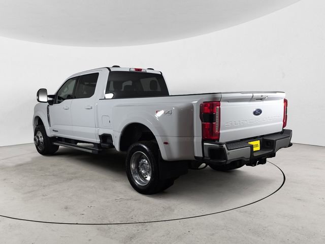 Certified 2025 Ford F450 Lariat w/ FX4 Off-Road Package image 5