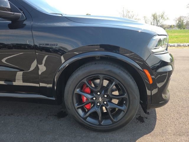 Used 2024 Dodge Durango R/T w/ Tow 'N Go Package AWD/4WD image 7