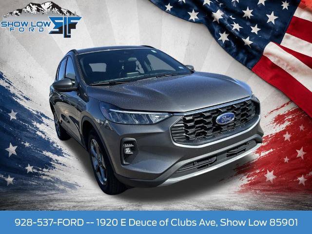 Certified 2025 Ford Escape ST-Line Select AWD/4WD image 1