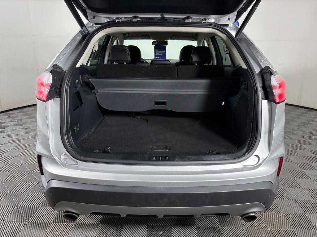 Certified 2019 Ford Edge Titanium image 31