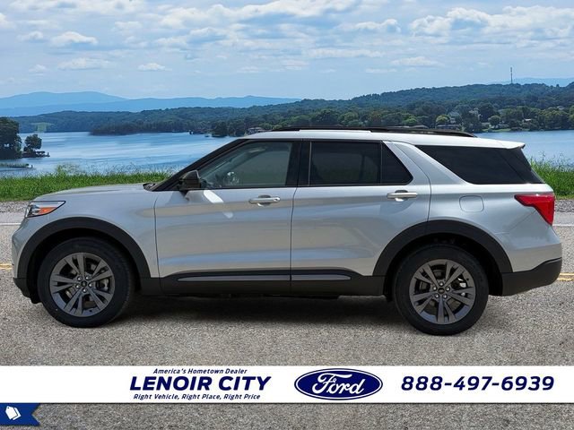 Certified 2023 Ford Explorer XLT w/ Equipment Group 202A AWD/4WD image 6