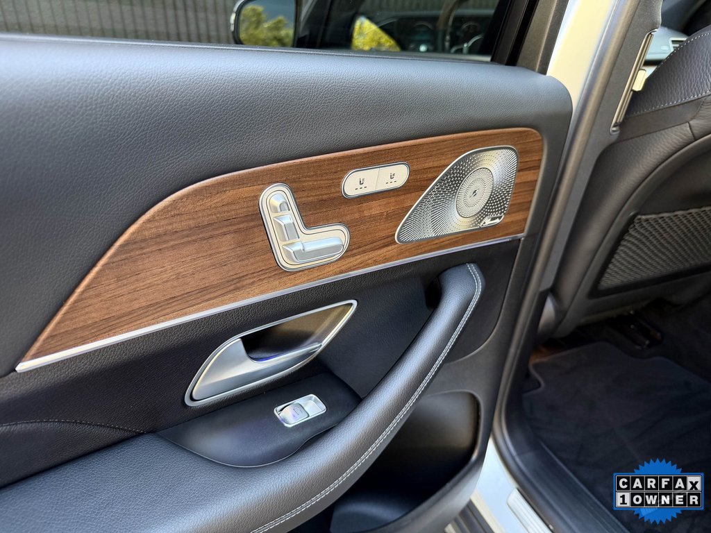 Used 2021 Mercedes-Benz GLS 580 4MATIC image 19