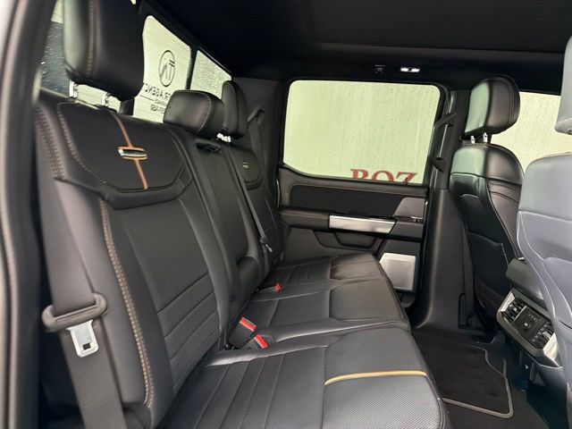 Certified 2024 Ford F250 Platinum w/ FX4 Off-Road Package AWD/4WD image 18