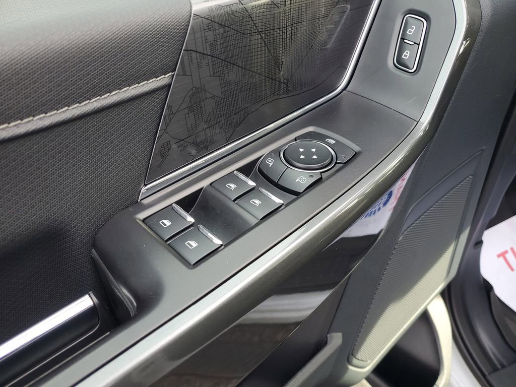 Certified 2022 Ford F150 XLT w/ Equipment Group 302A High image 15