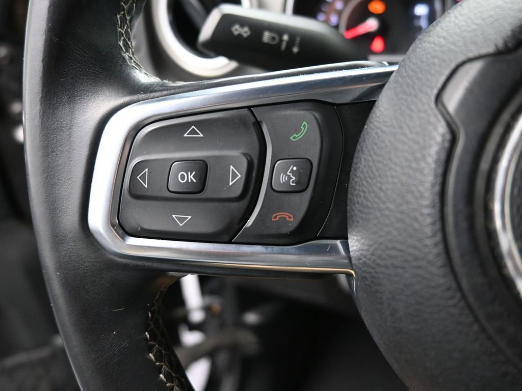 Used 2018 Jeep Wrangler Unlimited Rubicon image 32