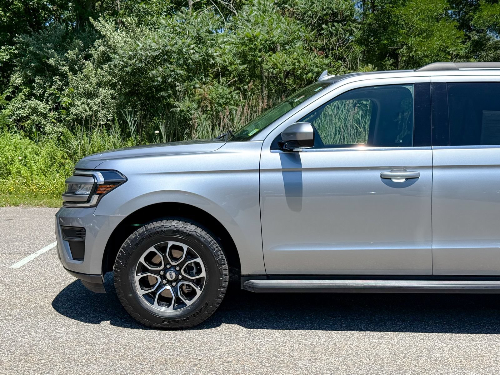 Certified 2023 Ford Expedition XLT AWD/4WD image 9
