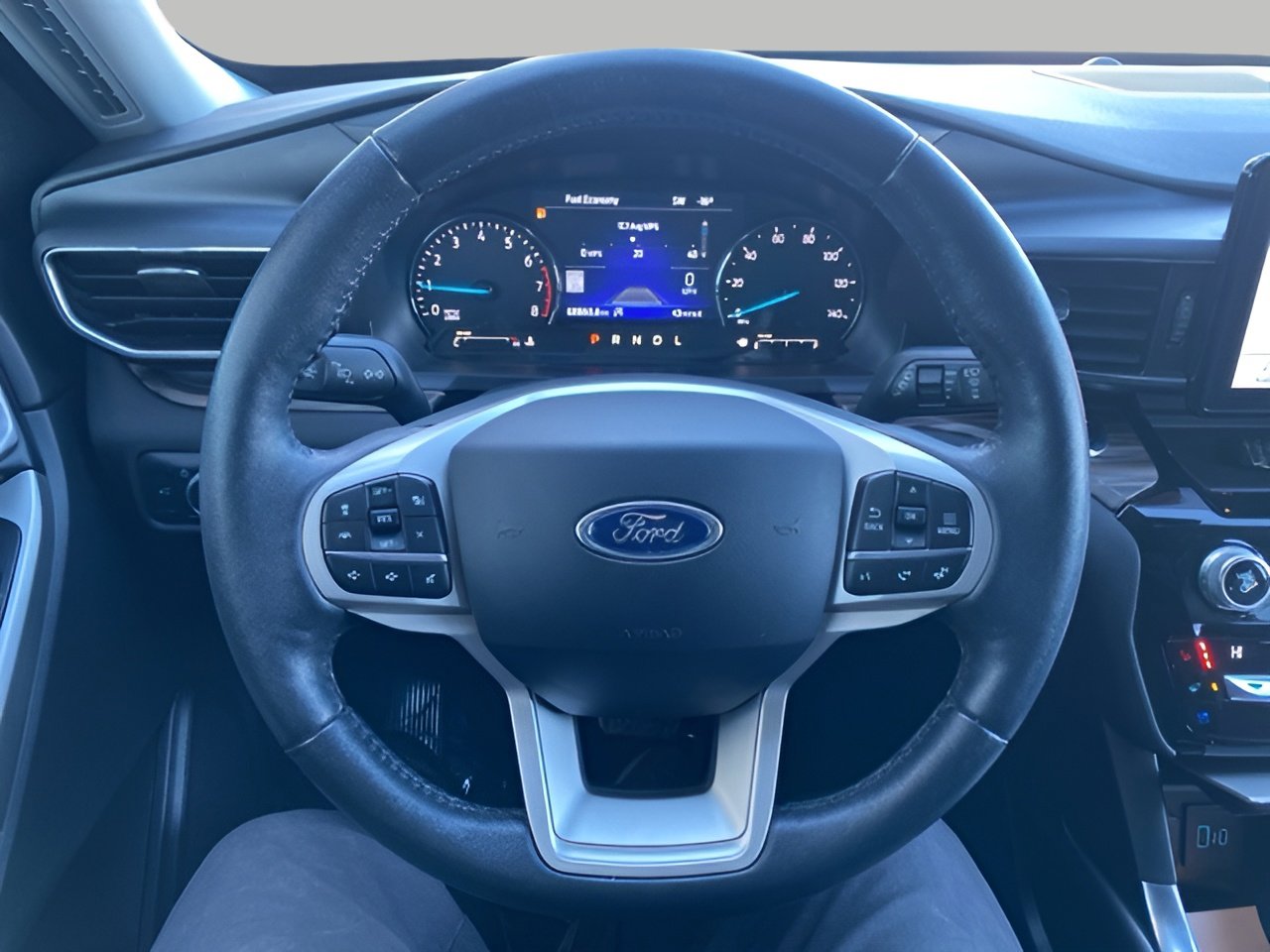 Certified 2021 Ford Explorer Limited image 14