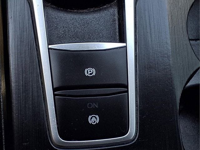 Certified 2022 Ford Escape SE FWD image 18