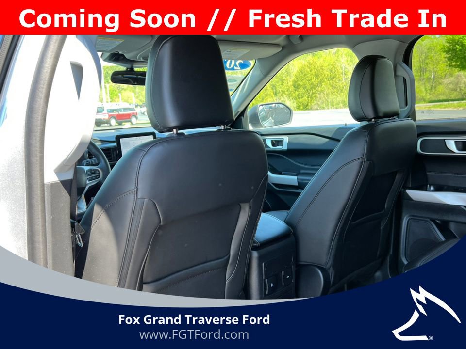 Certified 2024 Ford Explorer XLT w/ Equipment Group 202A AWD/4WD image 32