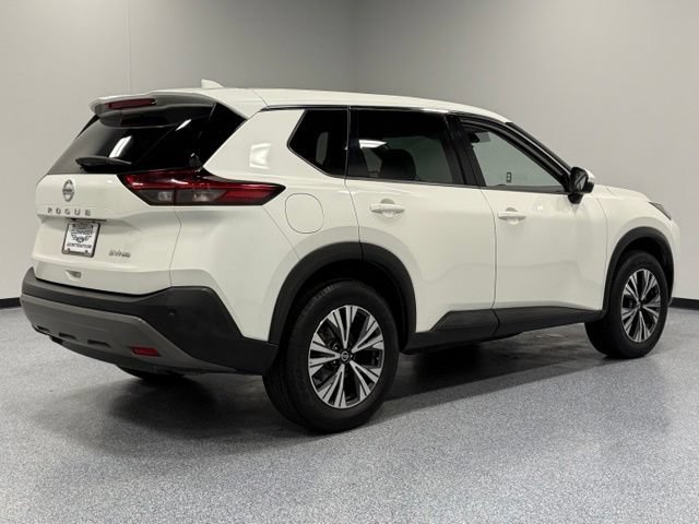 Used 2021 Nissan Rogue SV AWD/4WD image 12