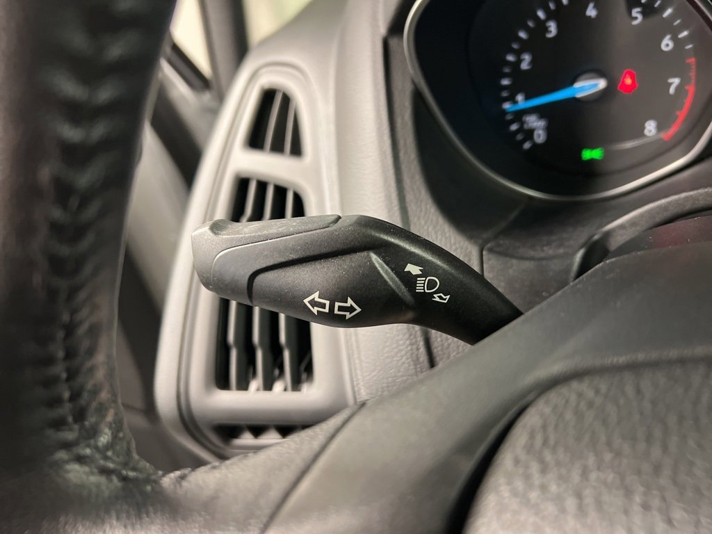 Certified 2018 Ford Focus SE w/ Cold Weather Package image 19