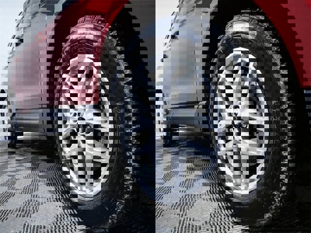 Certified 2023 Ford Edge SEL w/ Convenience Package image 7