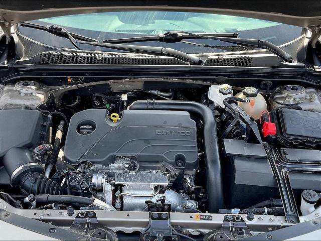 Used 2023 Chevrolet Malibu LT FWD image 34