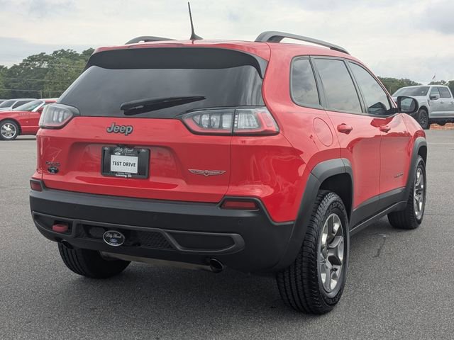 Used 2019 Jeep Cherokee Trailhawk AWD/4WD image 3