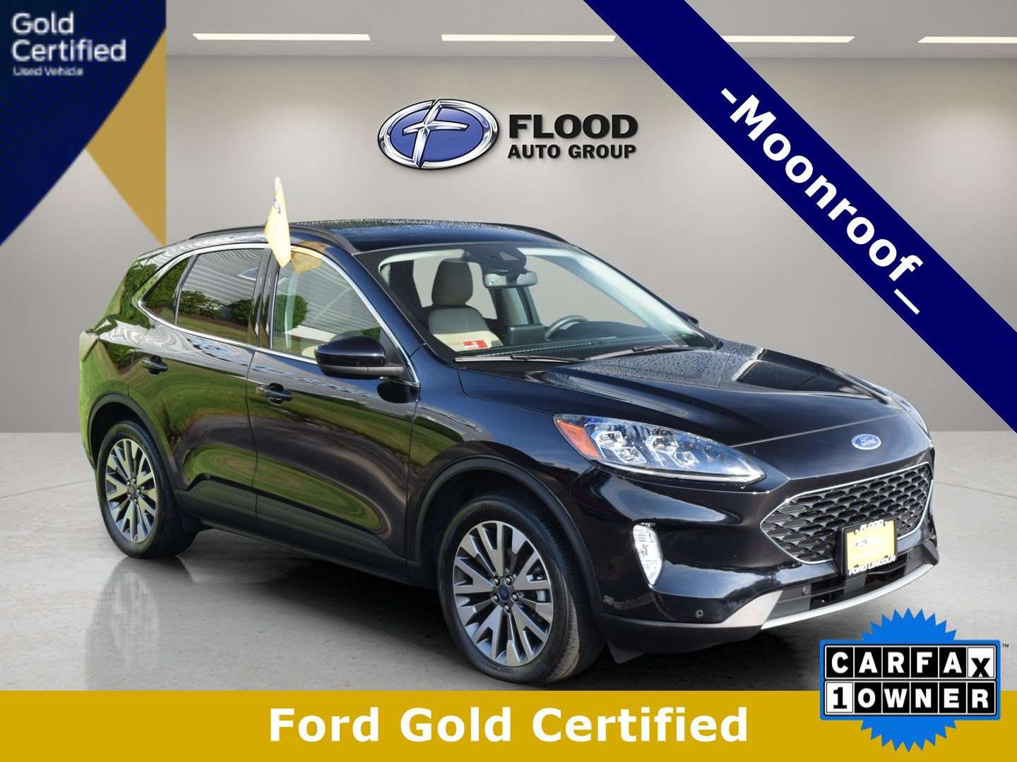 Certified 2022 Ford Escape Titanium w/ Class II Trailer Tow Package AWD/4WD image 1