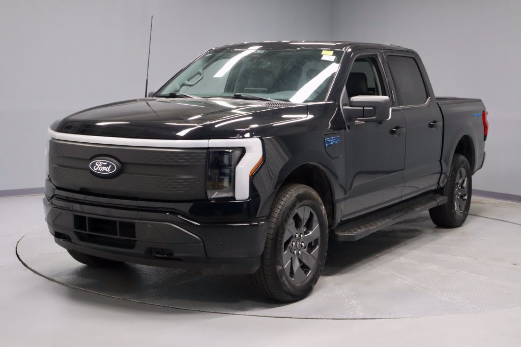 Certified 2024 Ford F150 Lightning Flash AWD/4WD image 8